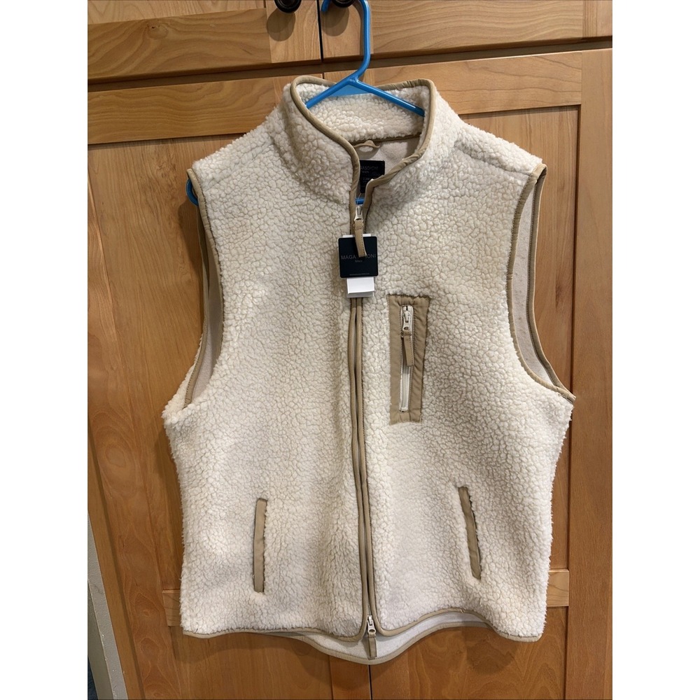 NWT Magaschoni Men's Full Zip Faux Fur Vest Large Cream Zipped Pockets Org $58!